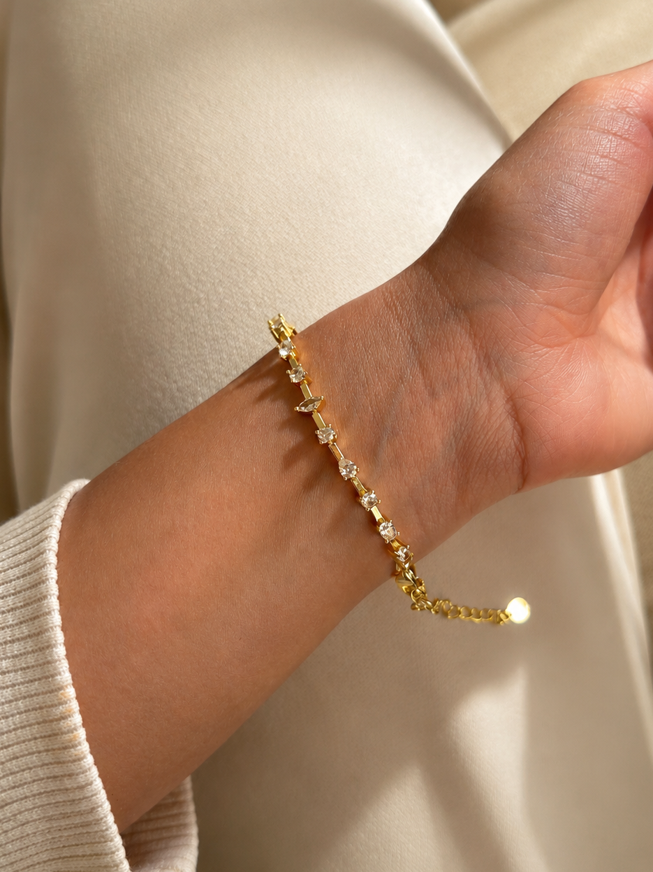NOOR geometric bracelet