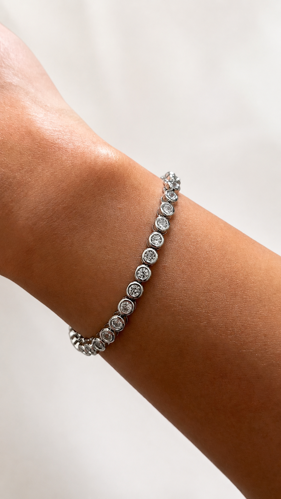 ROUND tennis bracelet in silver